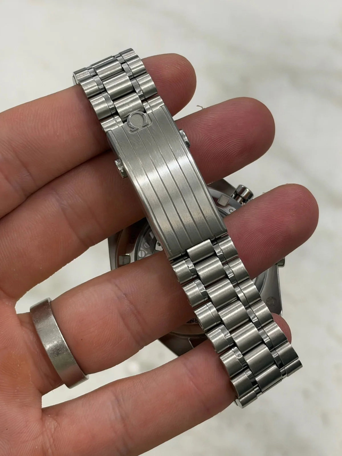 Omega Speedmaster 2025 white dial - photo 5